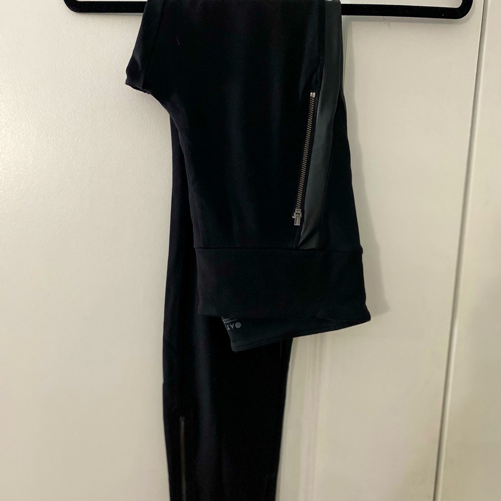 Athleta leggings